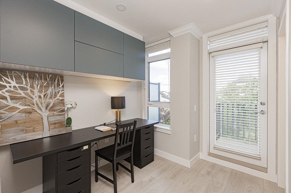 108 4991 NO. 5 ROAD Unit: 108