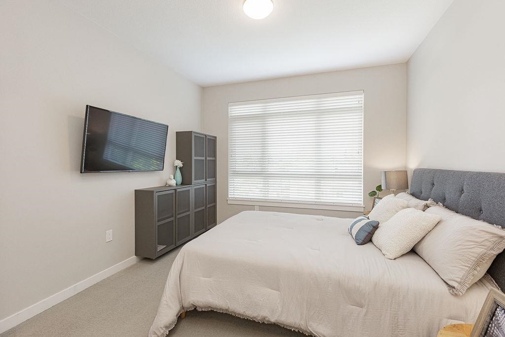 108 4991 NO. 5 ROAD Unit: 108