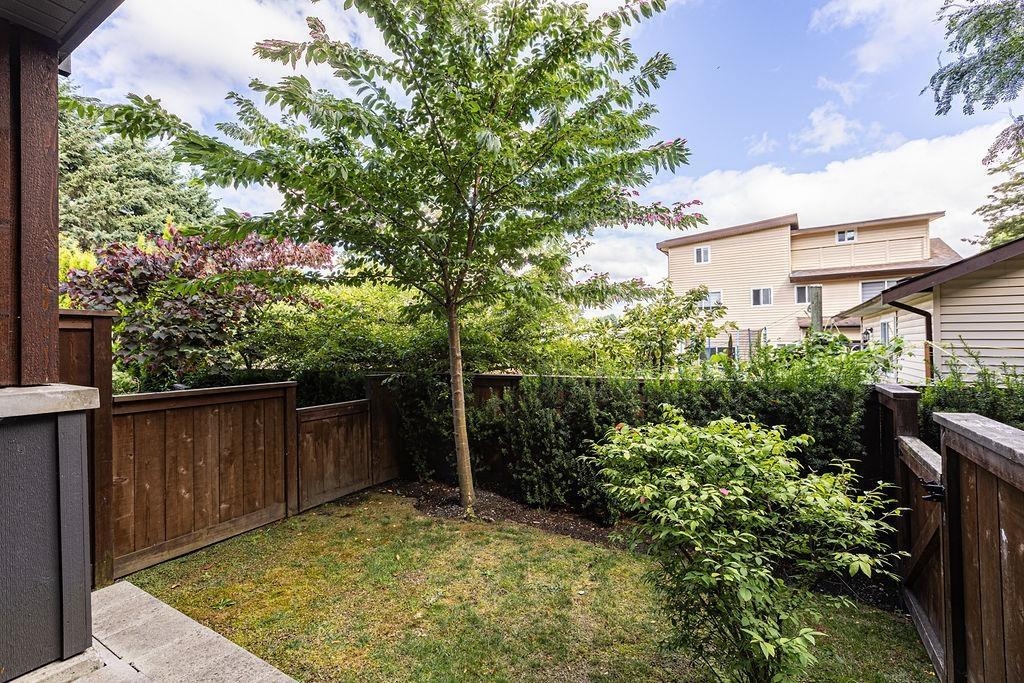 108 4991 NO. 5 ROAD Unit: 108