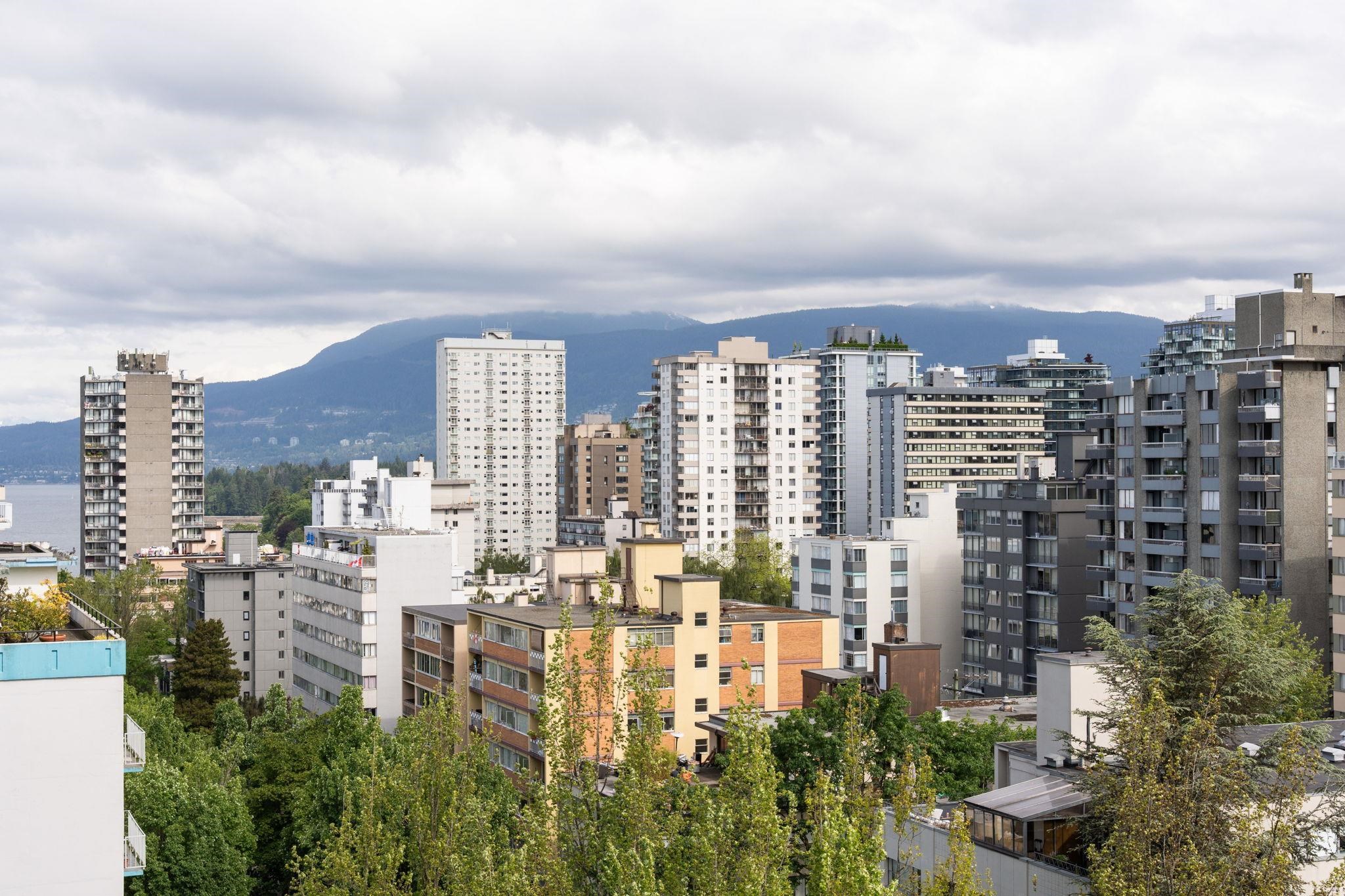 1204 1330 HARWOOD STREET Unit: 1204