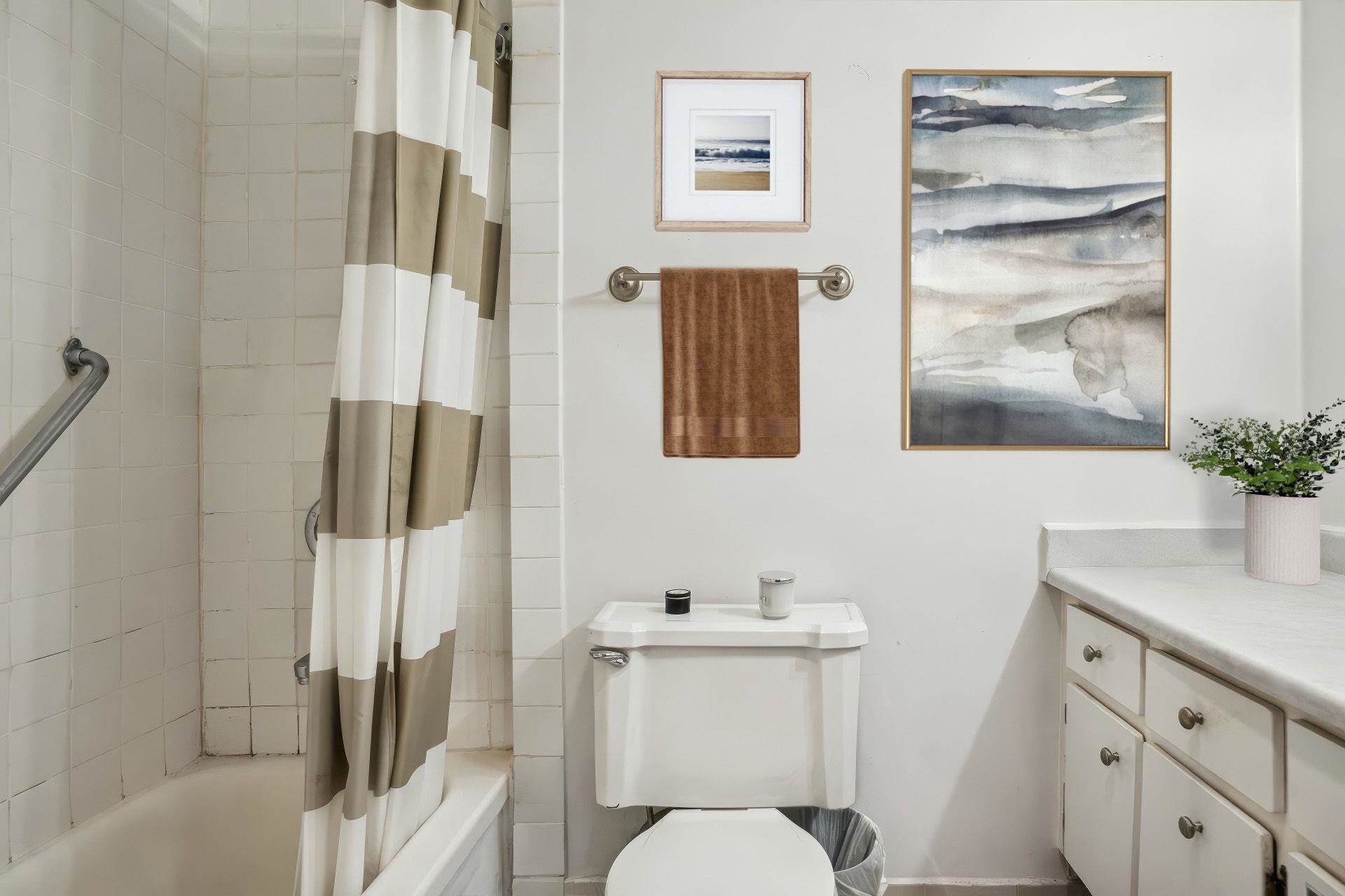 1204 1330 HARWOOD STREET Unit: 1204