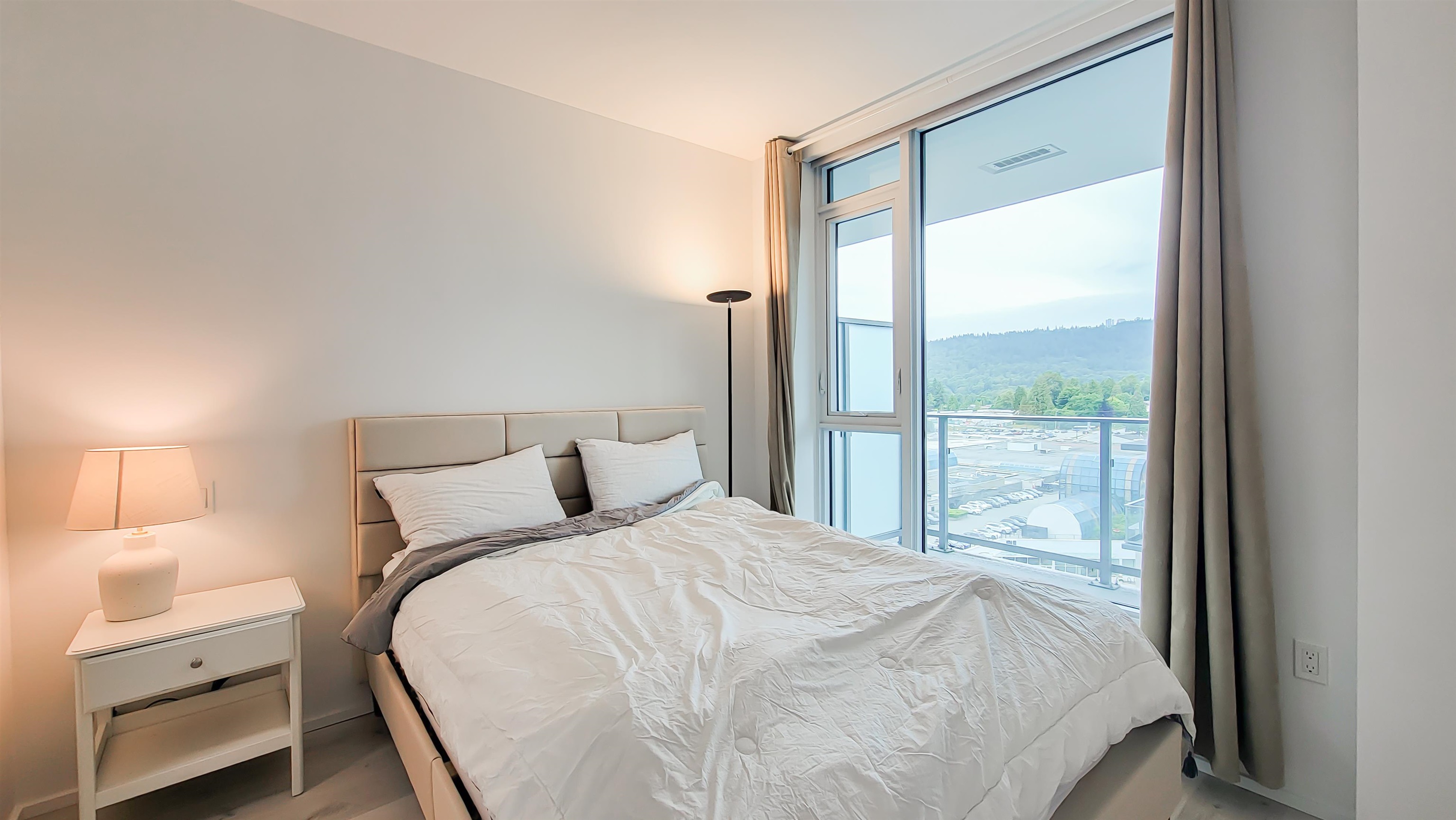 711 3833 EVERGREEN PLACE Unit: 711