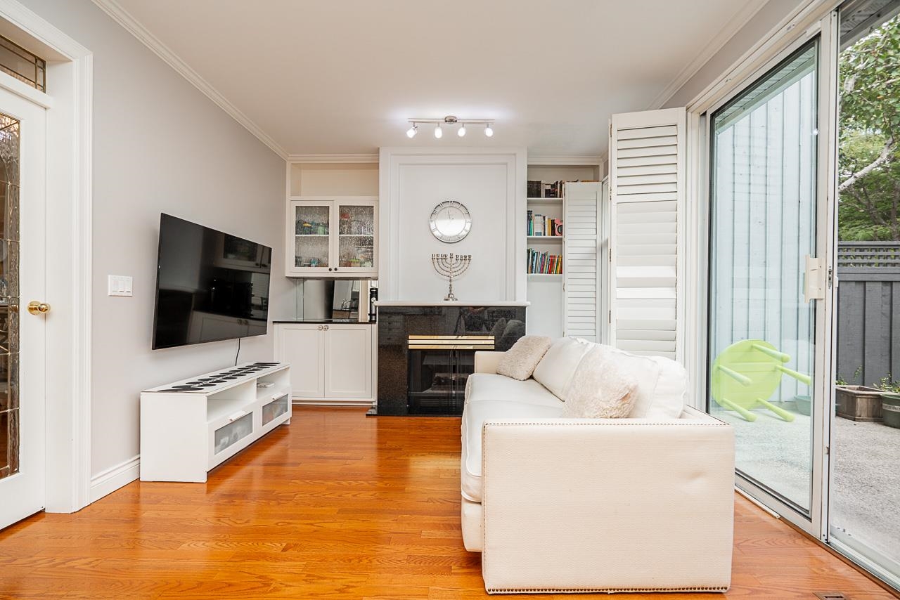 67 3555 WESTMINSTER HIGHWAY Unit: 67