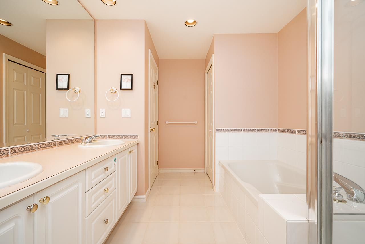 67 3555 WESTMINSTER HIGHWAY Unit: 67