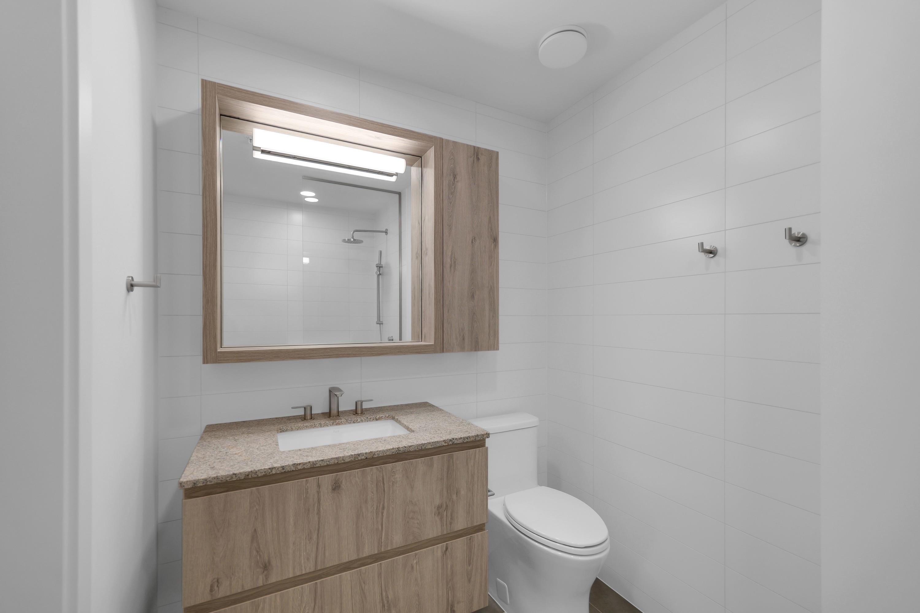 412 1506 SCOTT CRESCENT Unit: 412