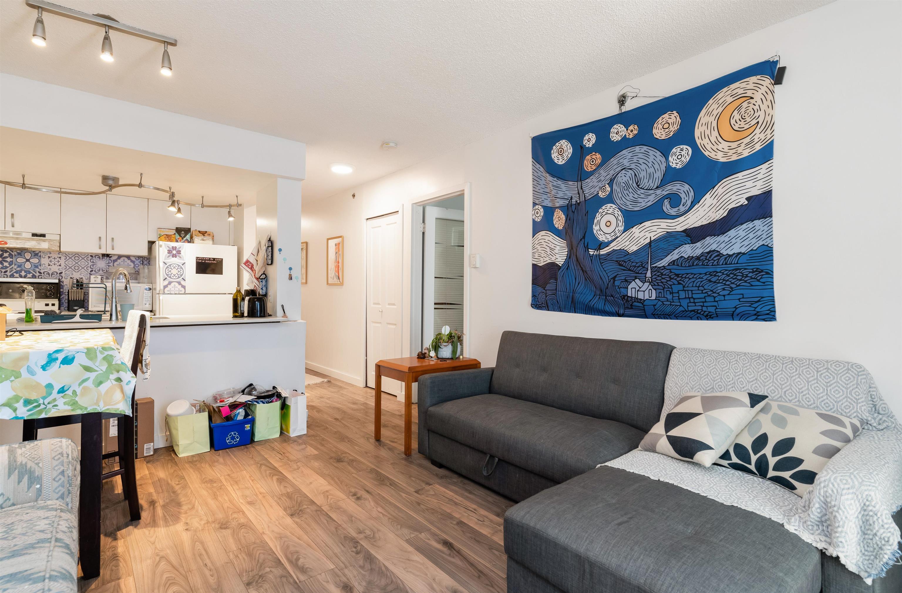 1004 789 DRAKE STREET Unit: 1004