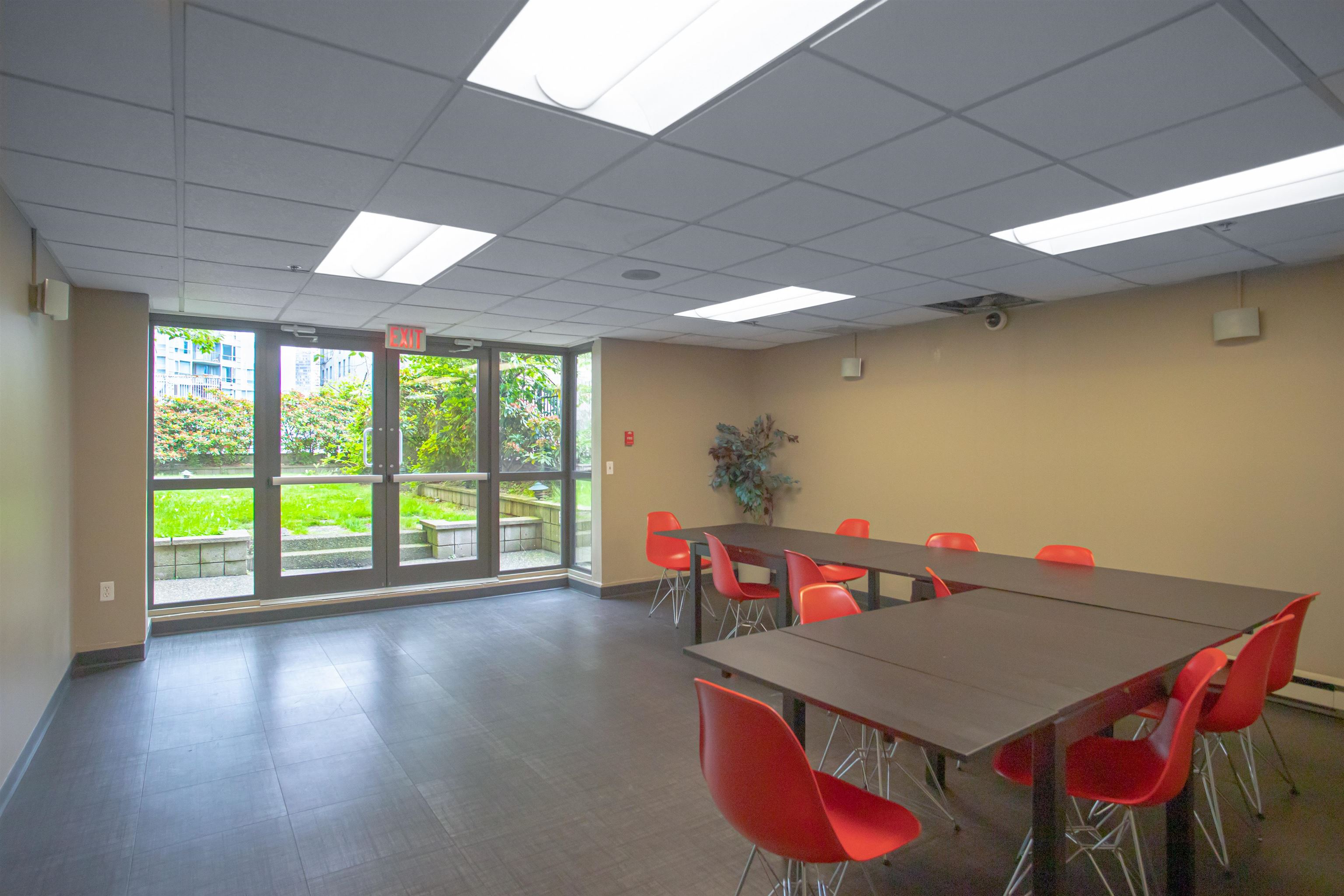 1004 789 DRAKE STREET Unit: 1004