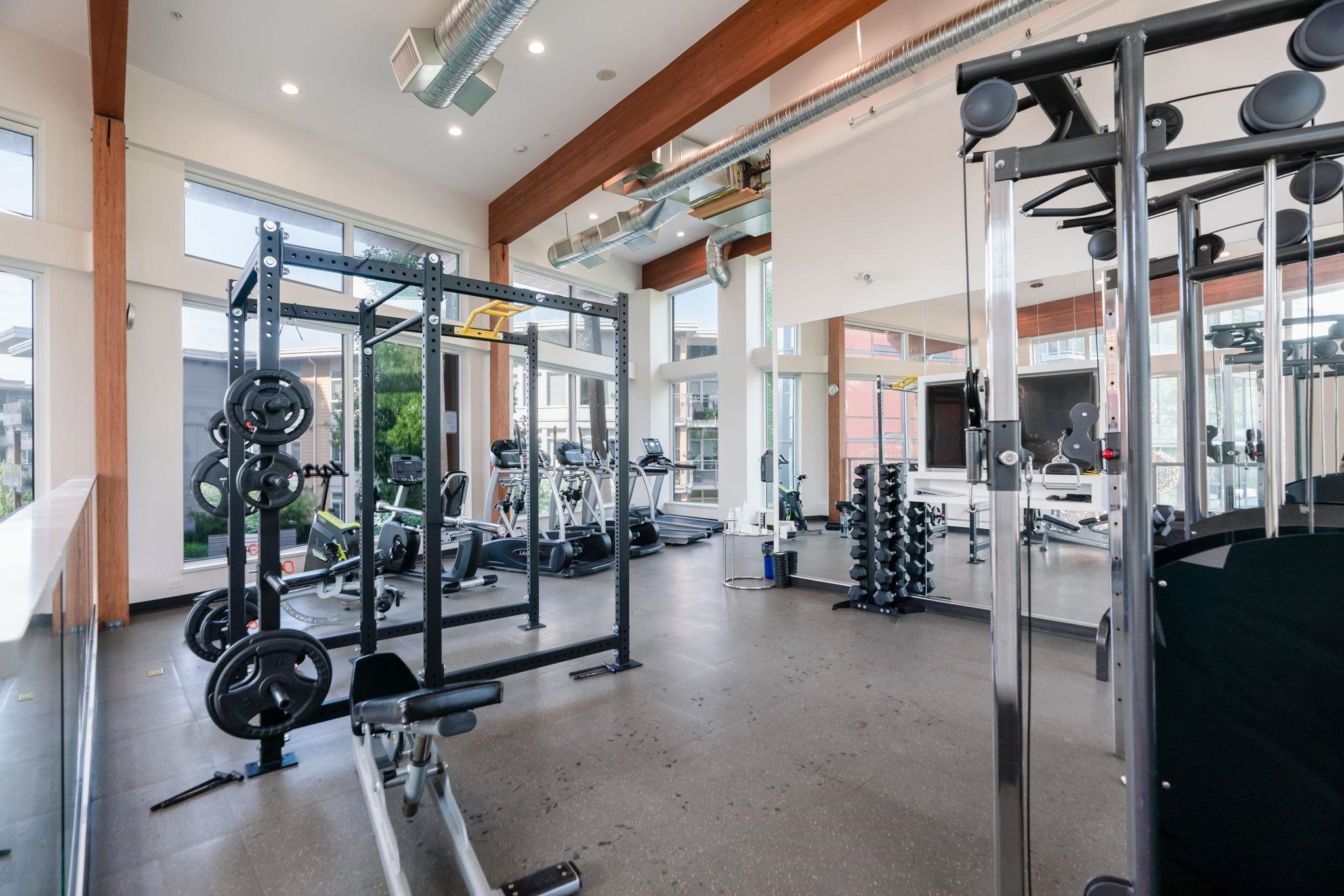 605 3281 E KENT AVENUE NORTH Unit: 605