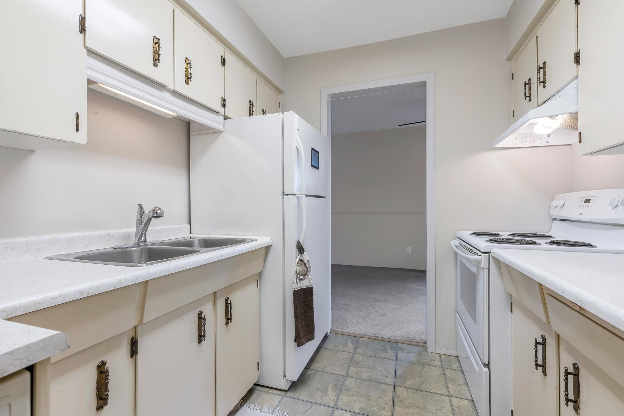 308 32040 PEARDONVILLE ROAD Unit: 308