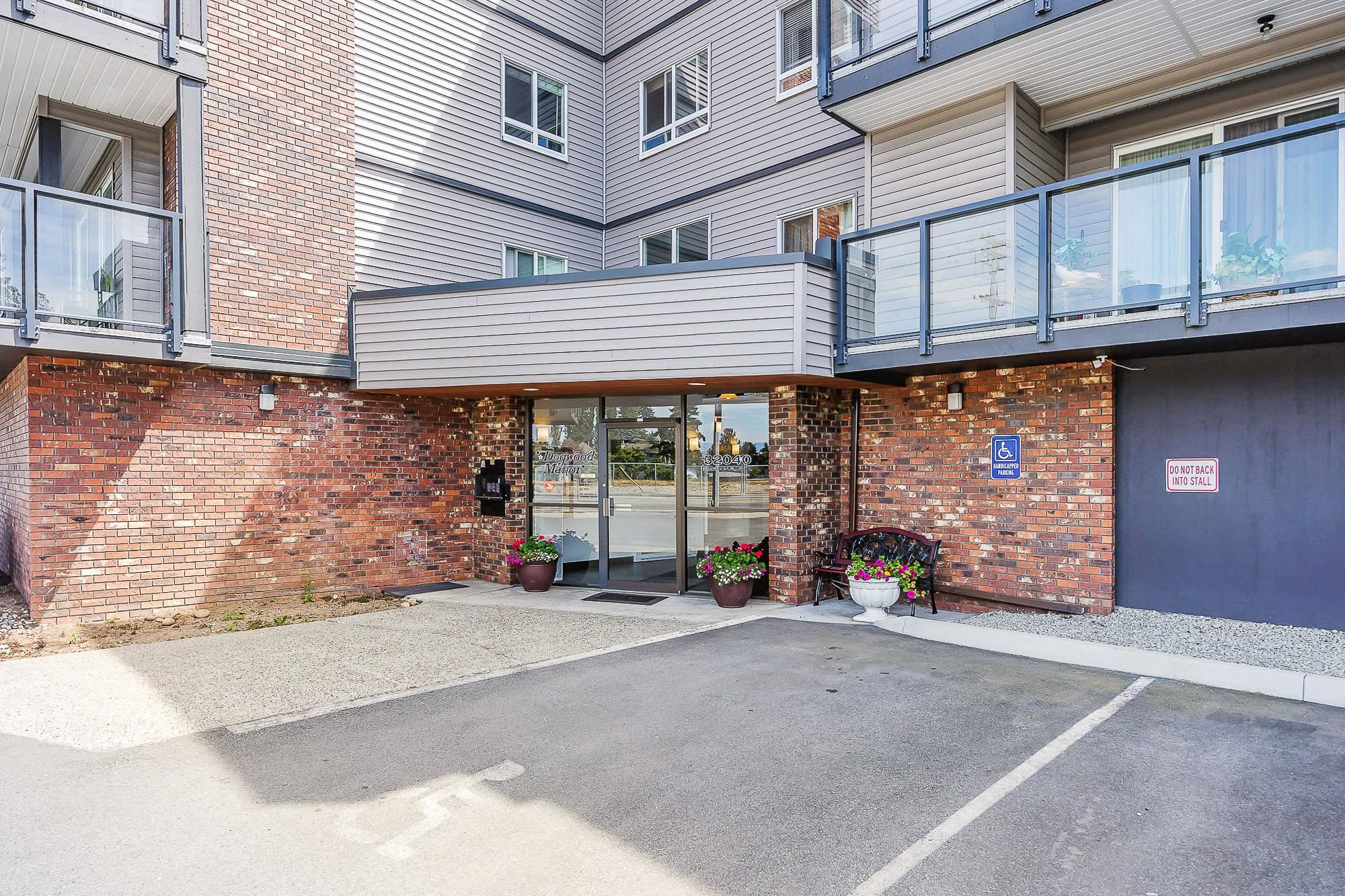 308 32040 PEARDONVILLE ROAD Unit: 308