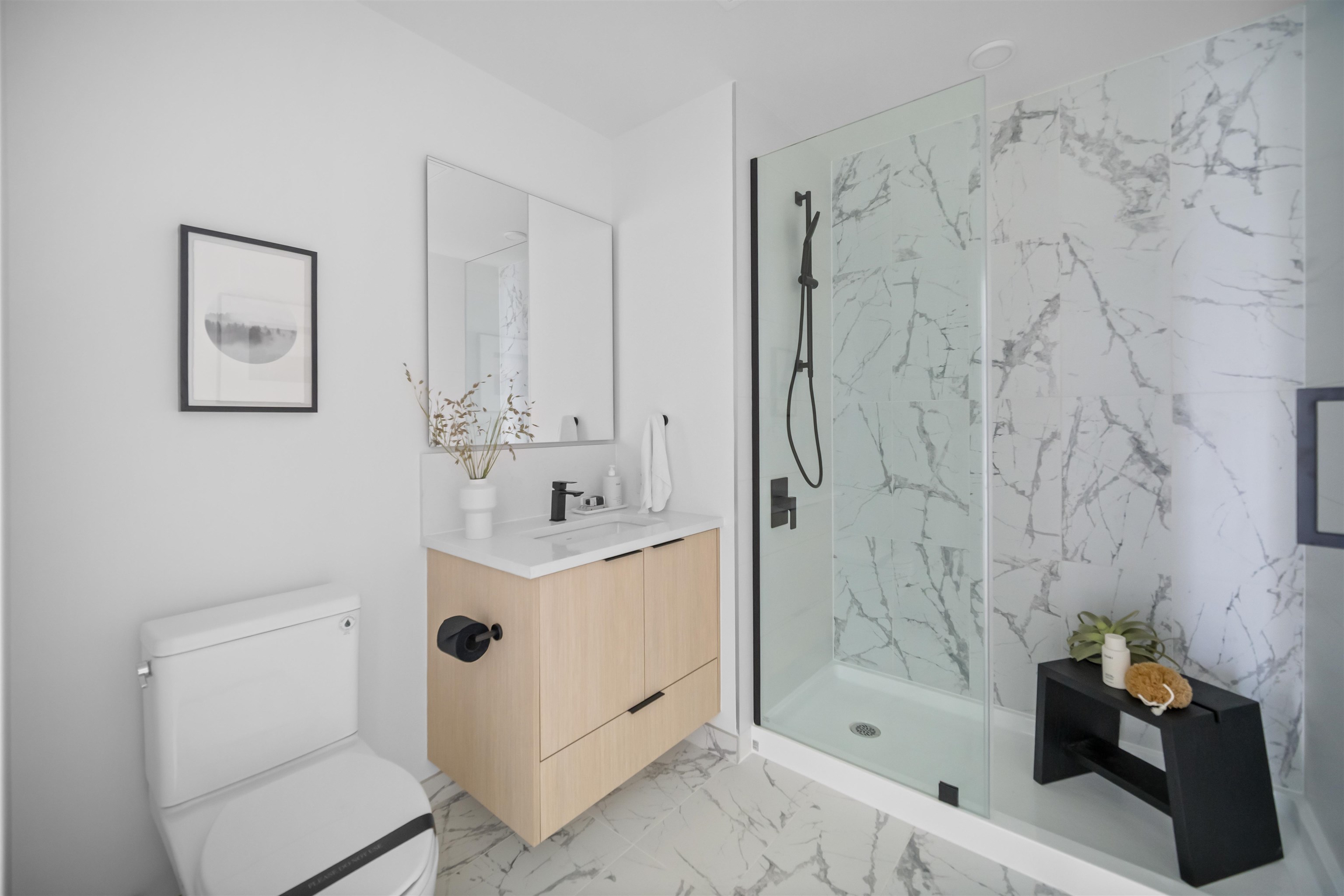 509 422 E 3RD STREET Unit: 509