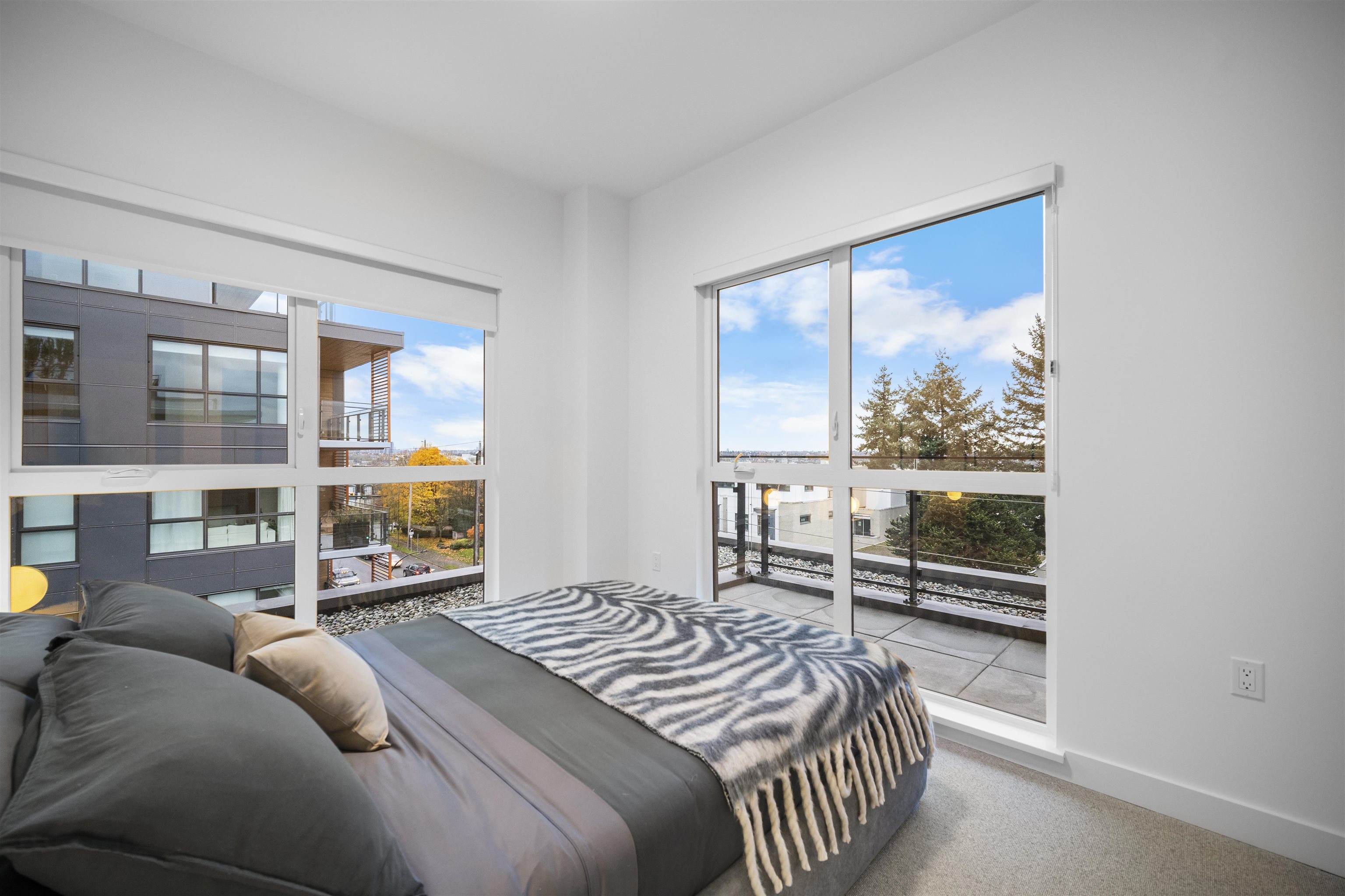 509 422 E 3RD STREET Unit: 509