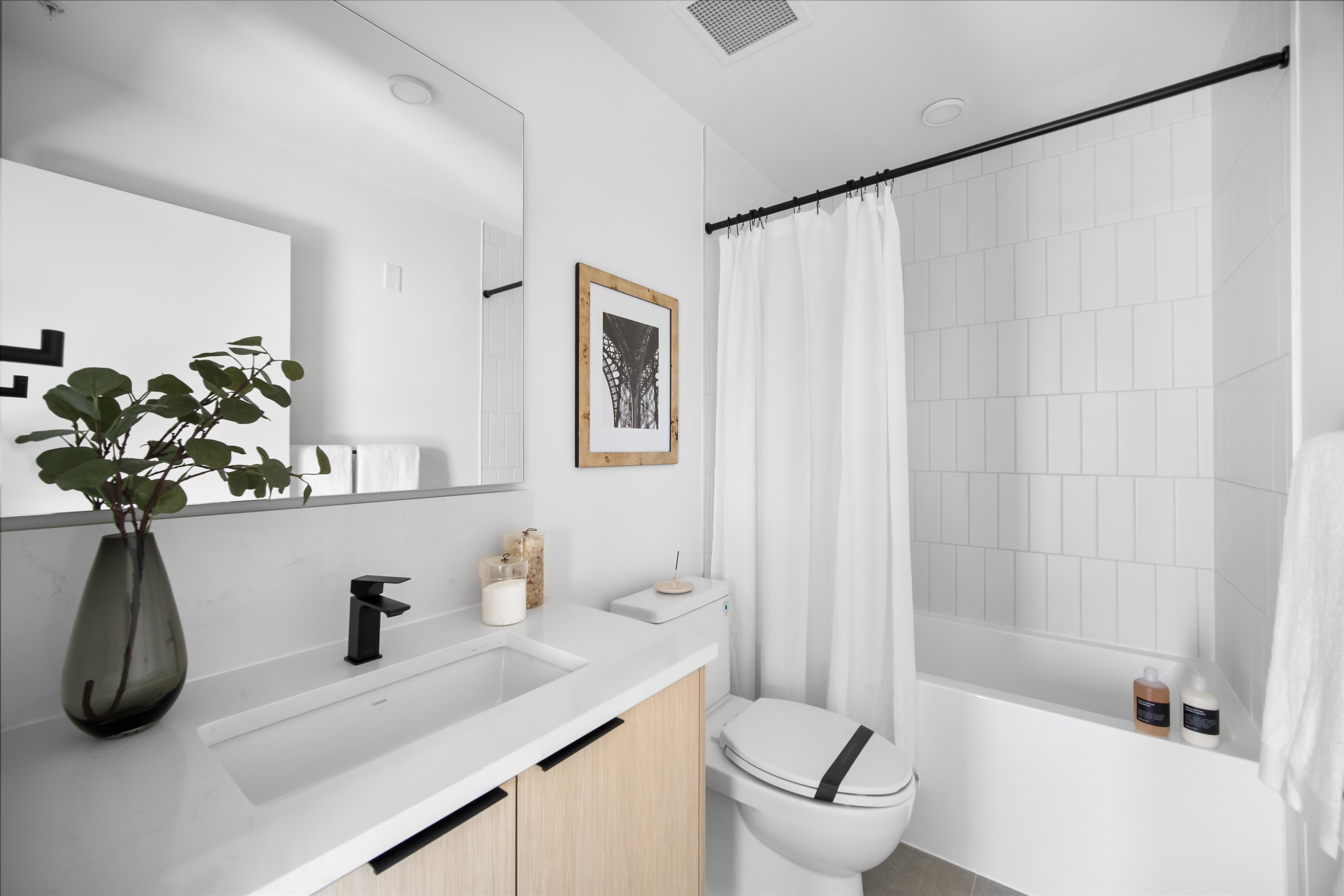 509 422 E 3RD STREET Unit: 509