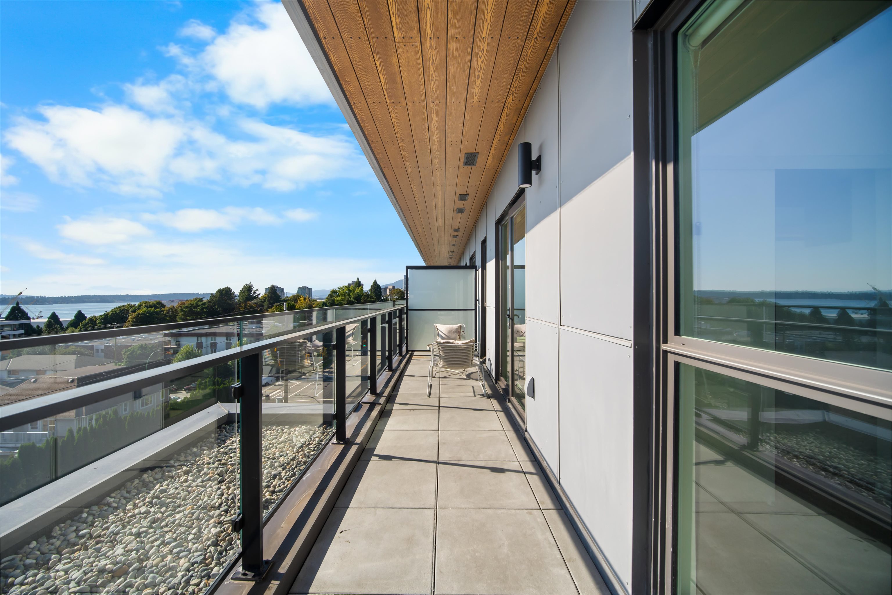 509 422 E 3RD STREET Unit: 509