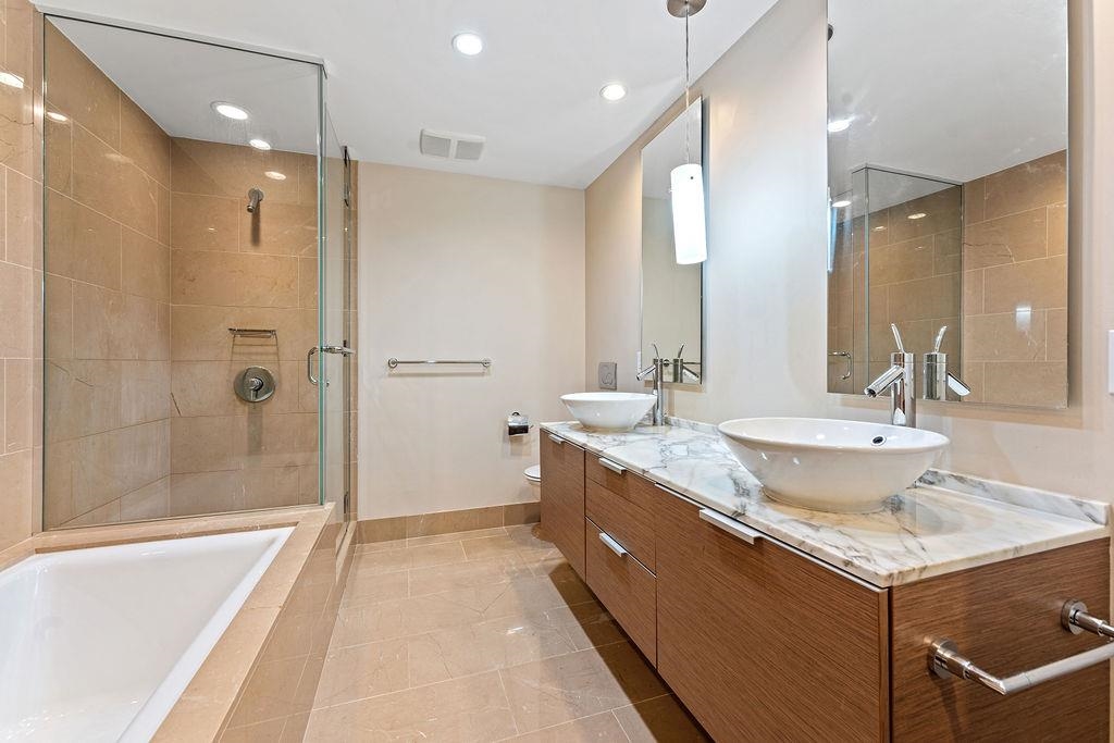 2505 1111 1111 ALBERNI STREET Unit: 2505