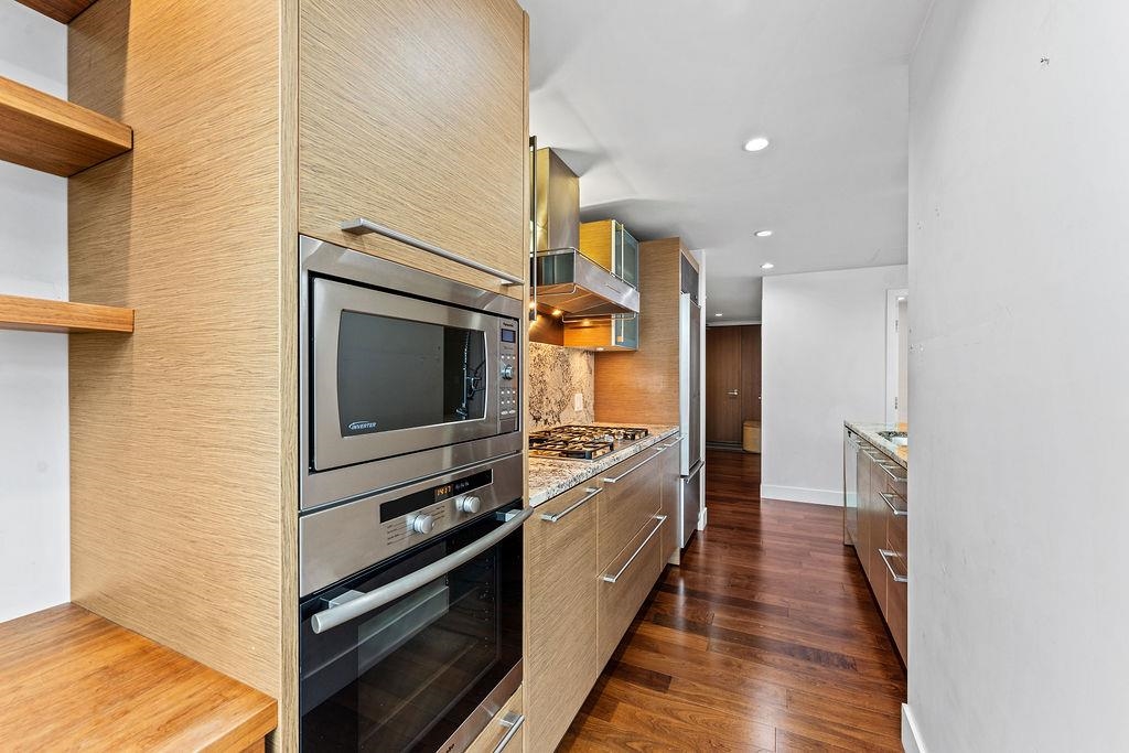 2505 1111 1111 ALBERNI STREET Unit: 2505