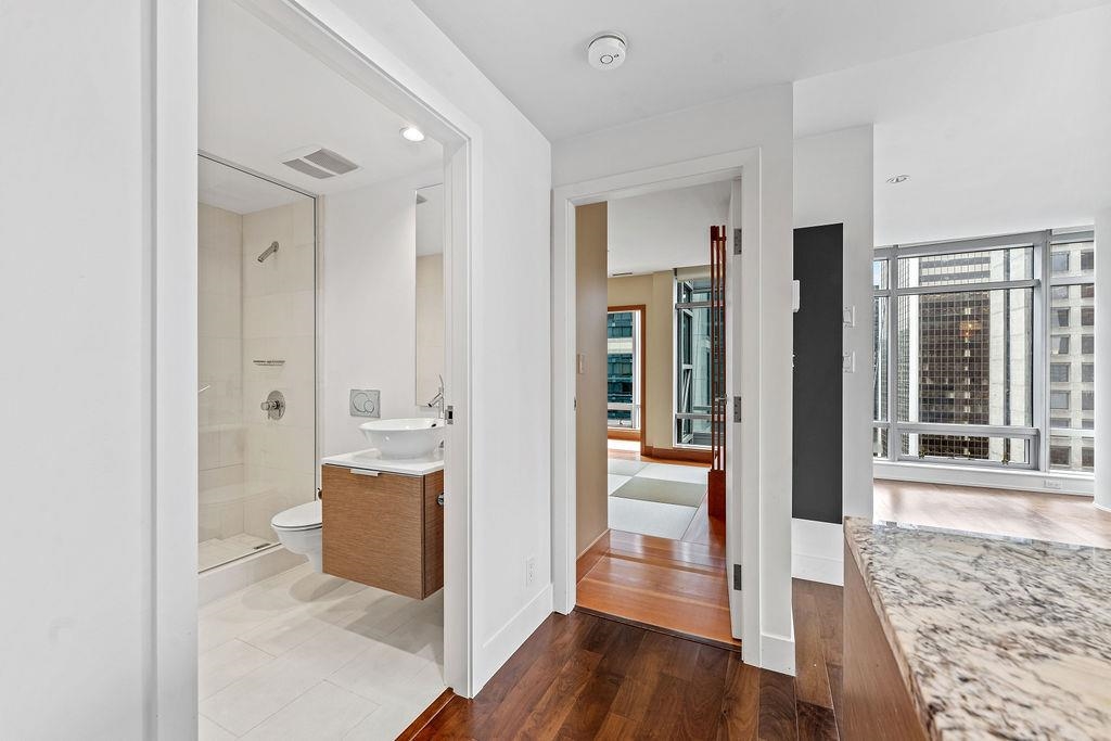 2505 1111 1111 ALBERNI STREET Unit: 2505