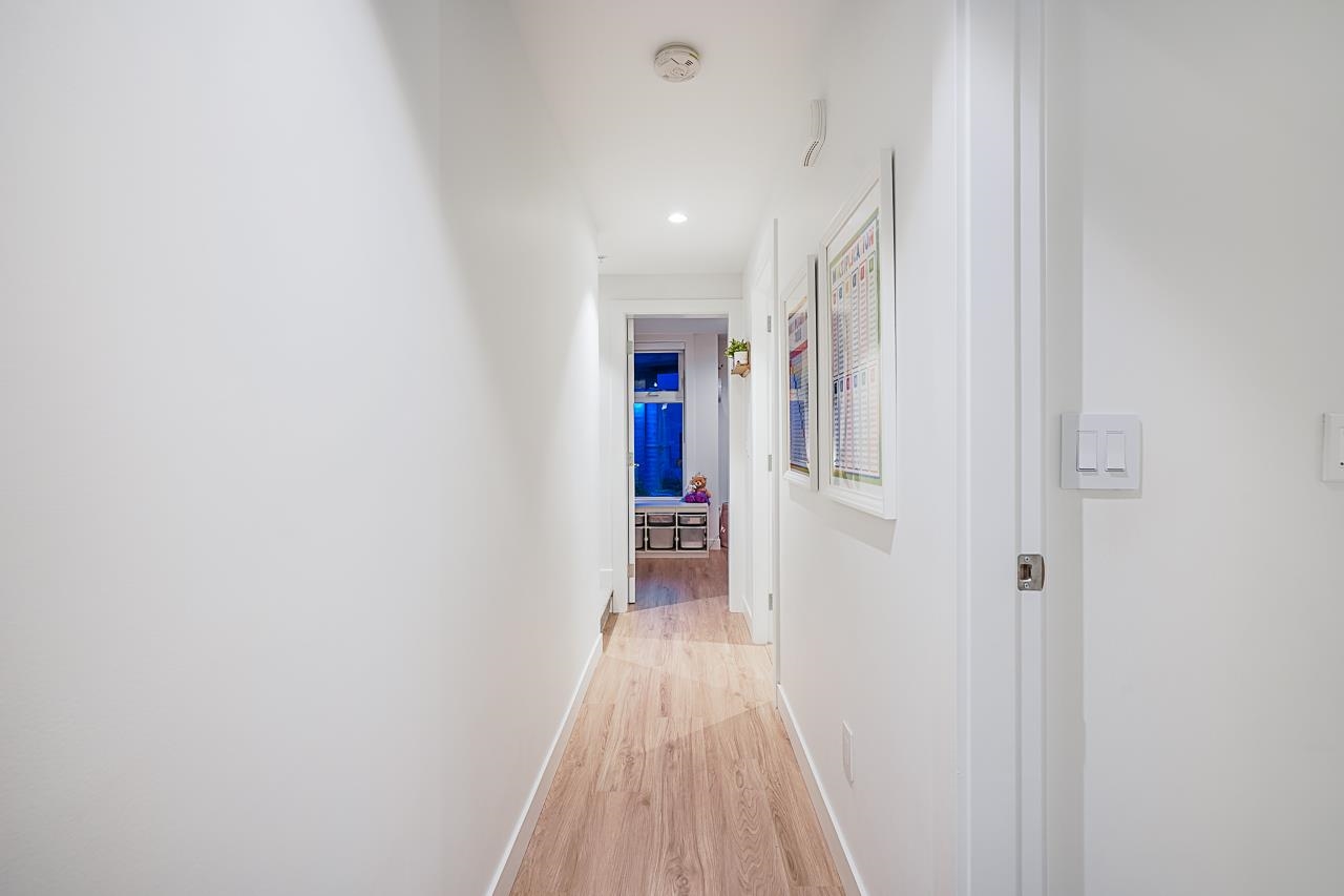 1204 6085 IRMIN STREET Unit: 1204