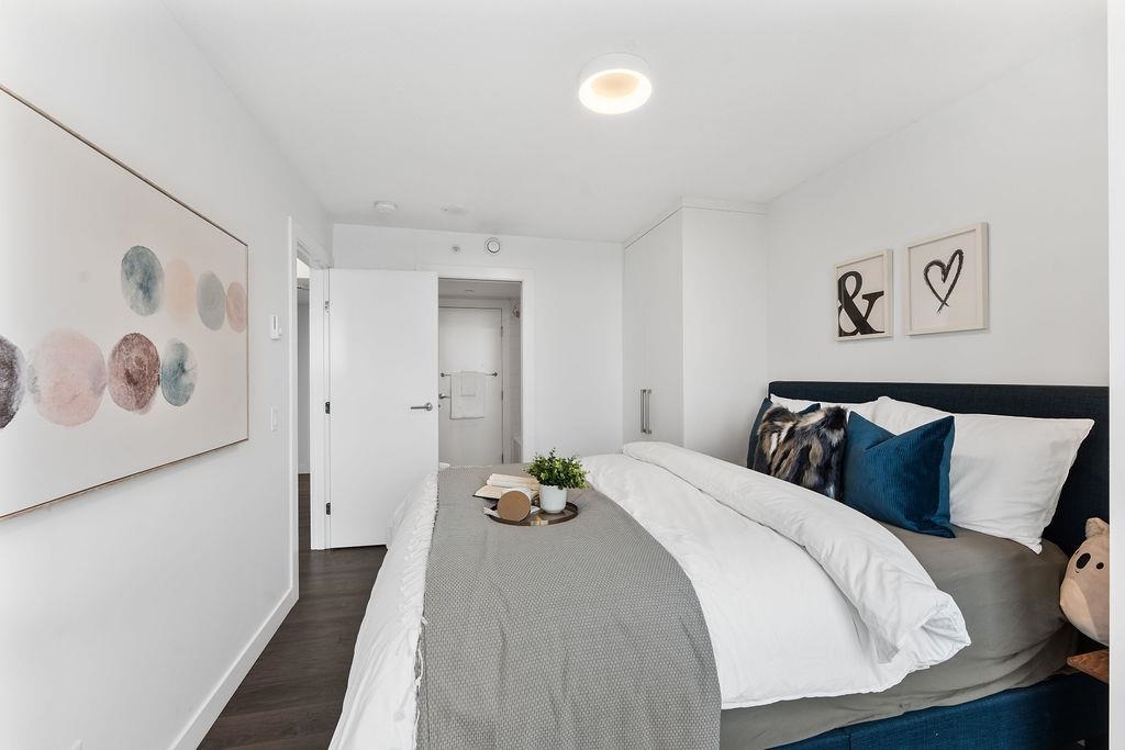 1502 988 QUAYSIDE DRIVE Unit: 1502