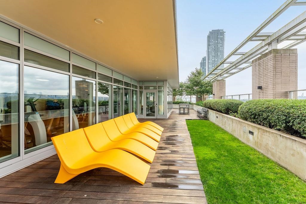 1502 988 QUAYSIDE DRIVE Unit: 1502