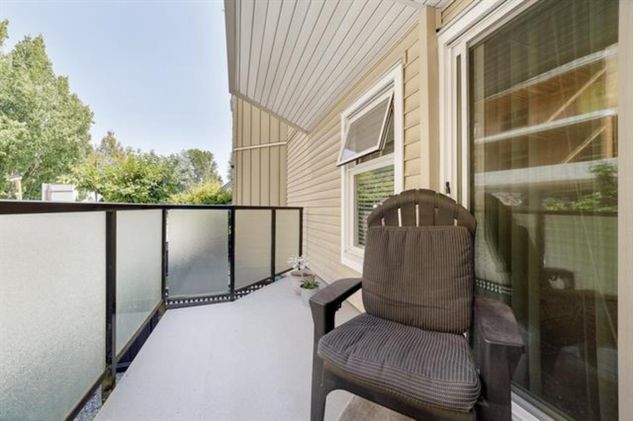 104 1850 E SOUTHMERE CRESCENT Unit: 104