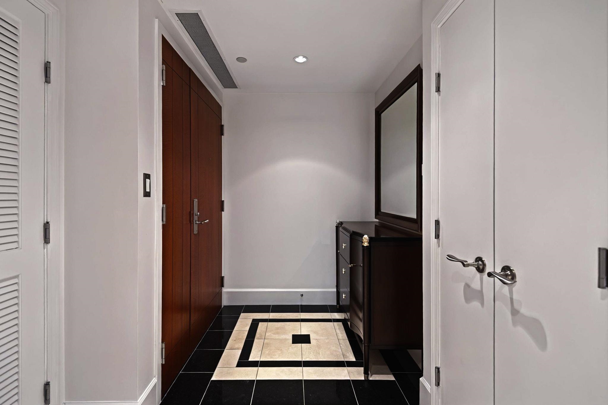 1503 323 JERVIS STREET Unit: 1503