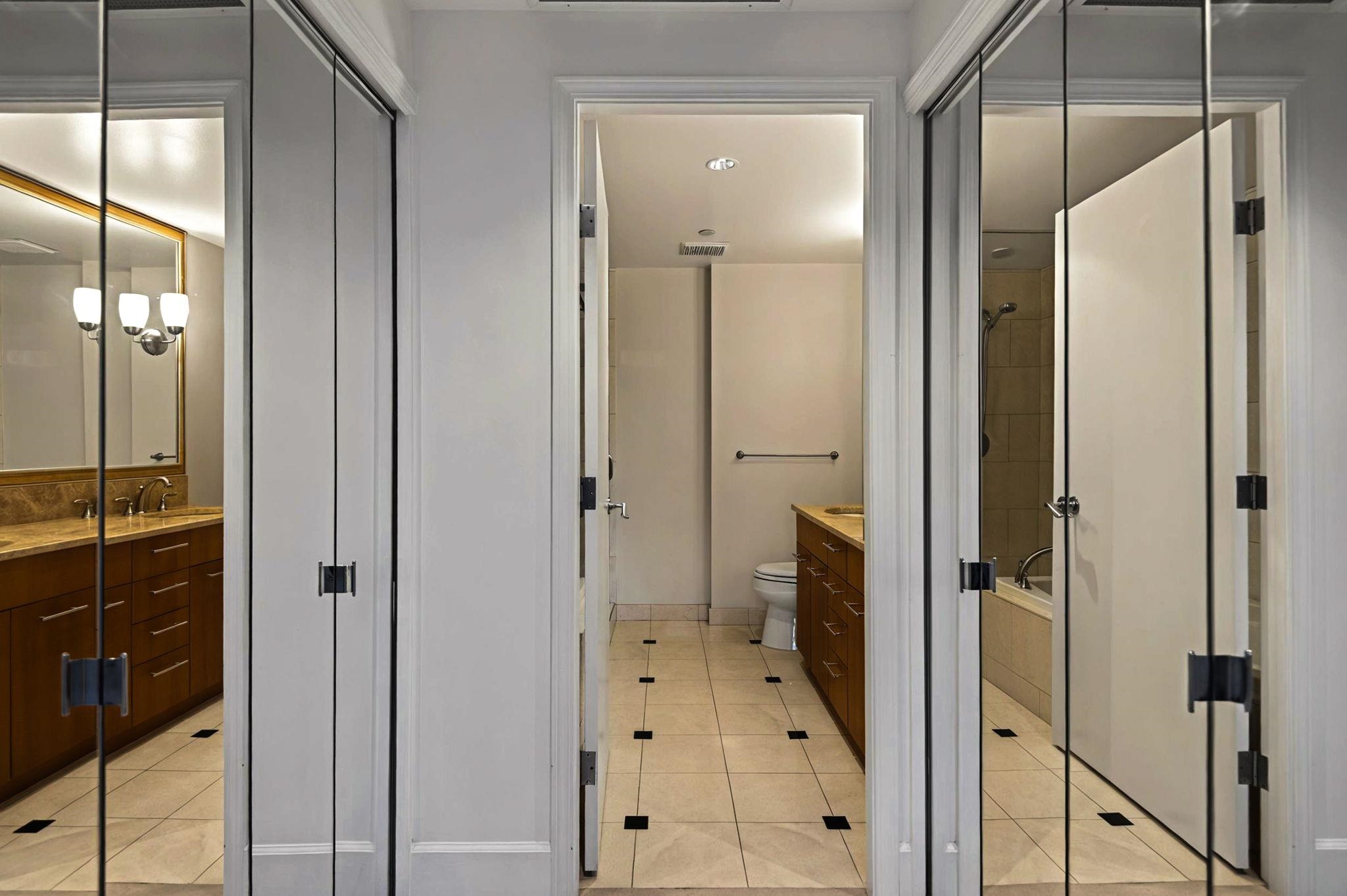 1503 323 JERVIS STREET Unit: 1503