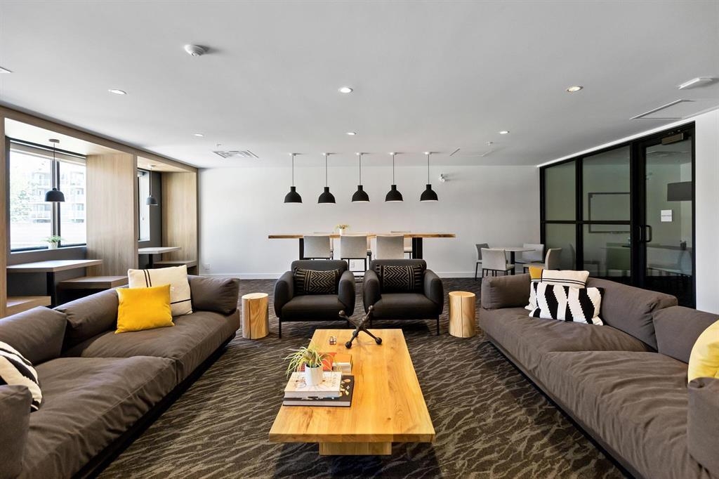 309 3131 MURRAY STREET Unit: 309