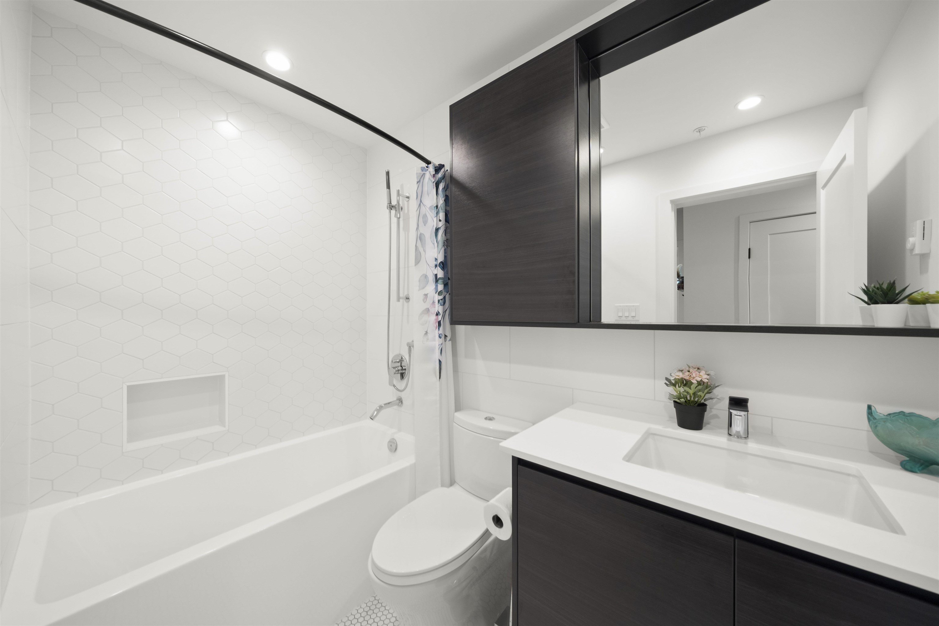 309 3131 MURRAY STREET Unit: 309