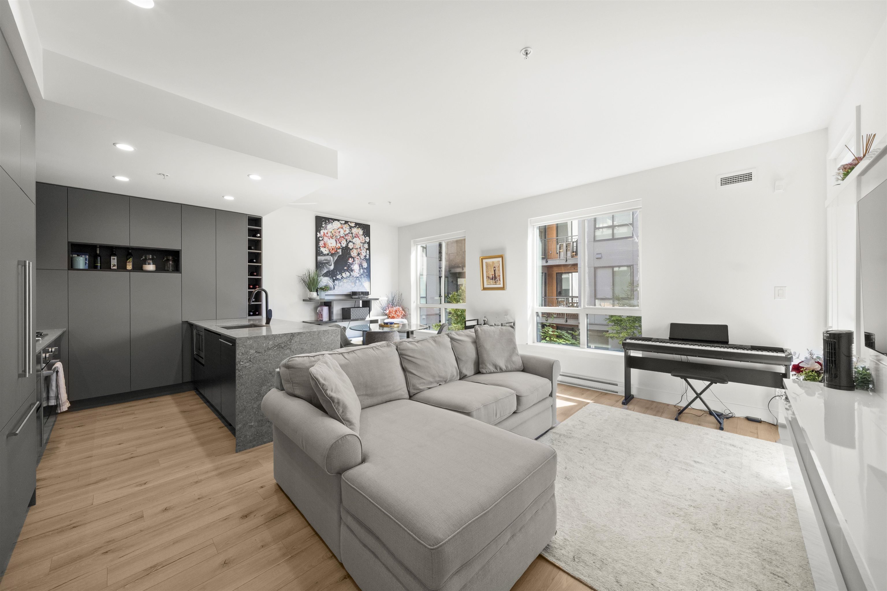 309 3131 MURRAY STREET Unit: 309