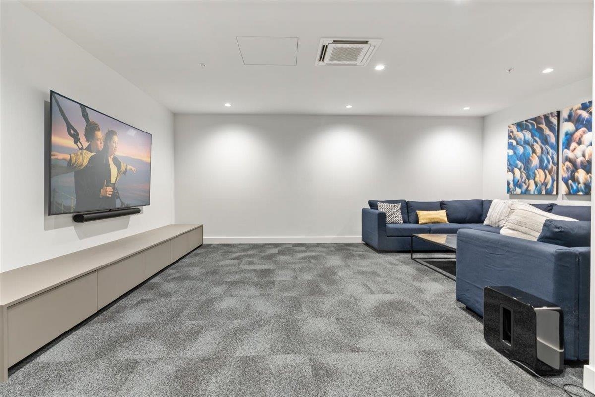 309 3131 MURRAY STREET Unit: 309