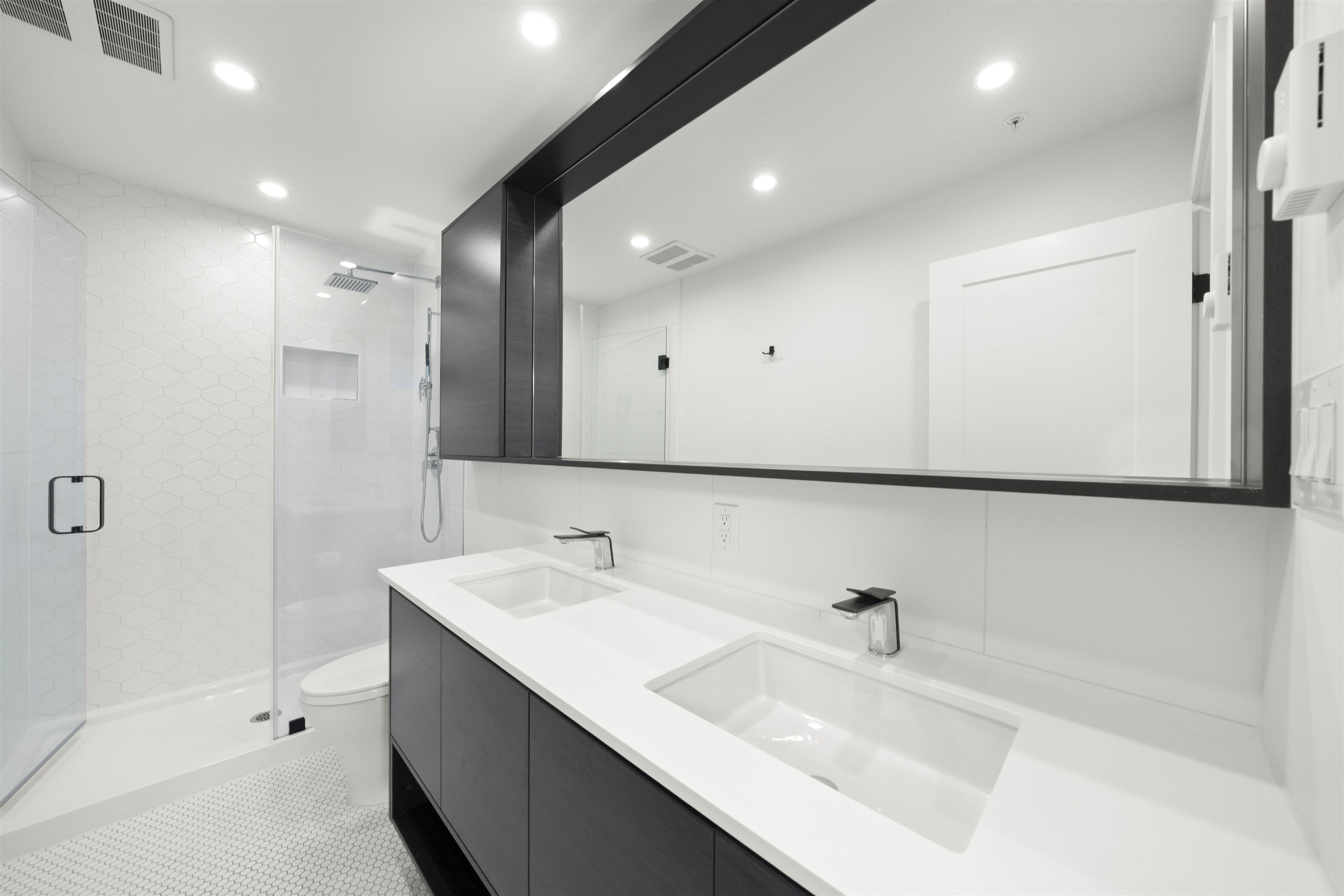 309 3131 MURRAY STREET Unit: 309