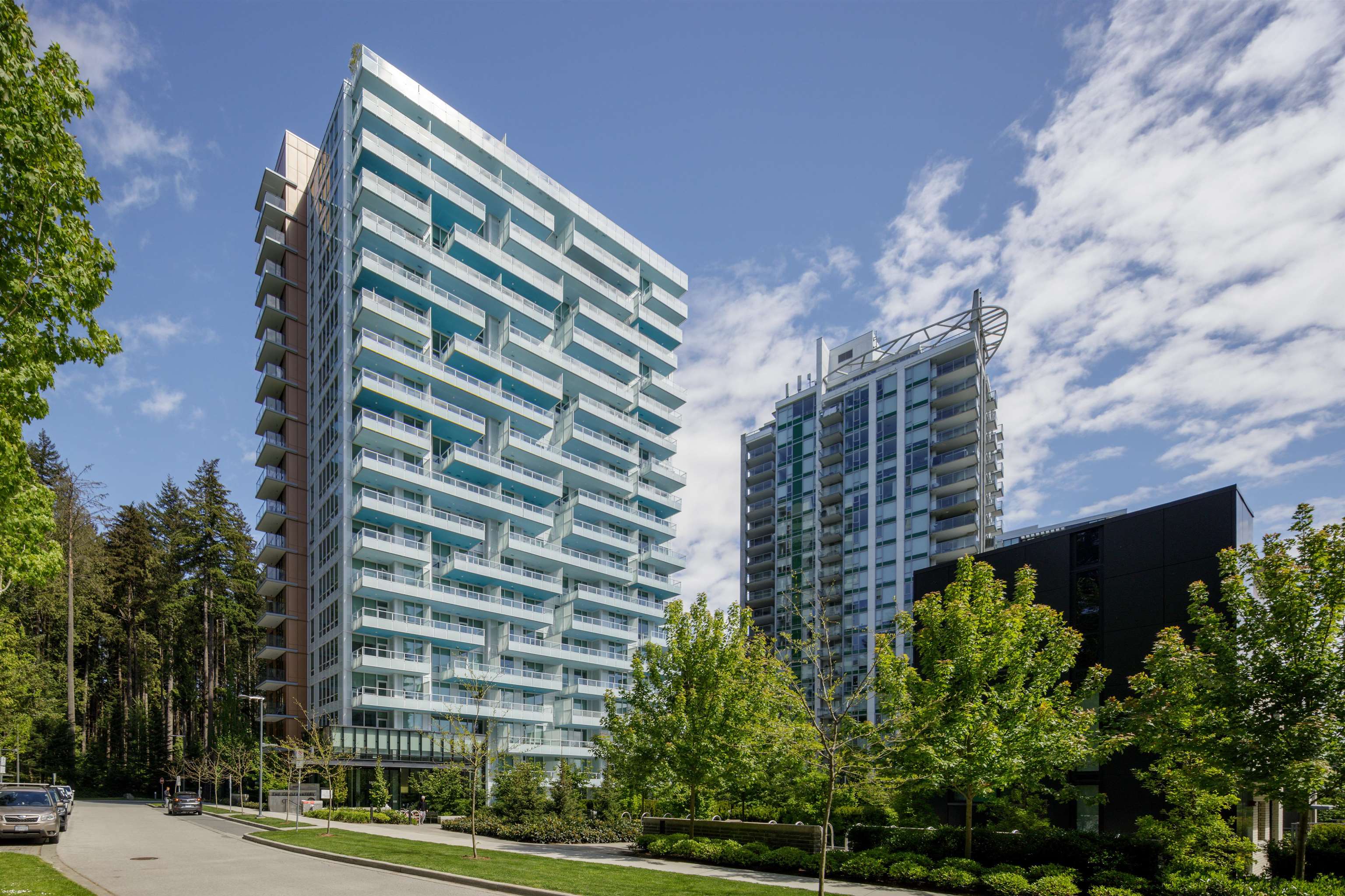 107 5608 BERTON AVENUE Unit: 107