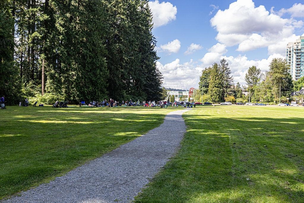 803 3100 WINDSOR GATE Unit: 803