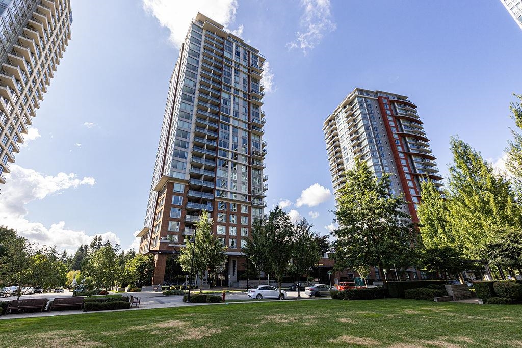 803 3100 WINDSOR GATE Unit: 803