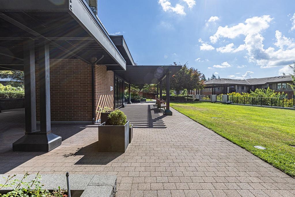 803 3100 WINDSOR GATE Unit: 803