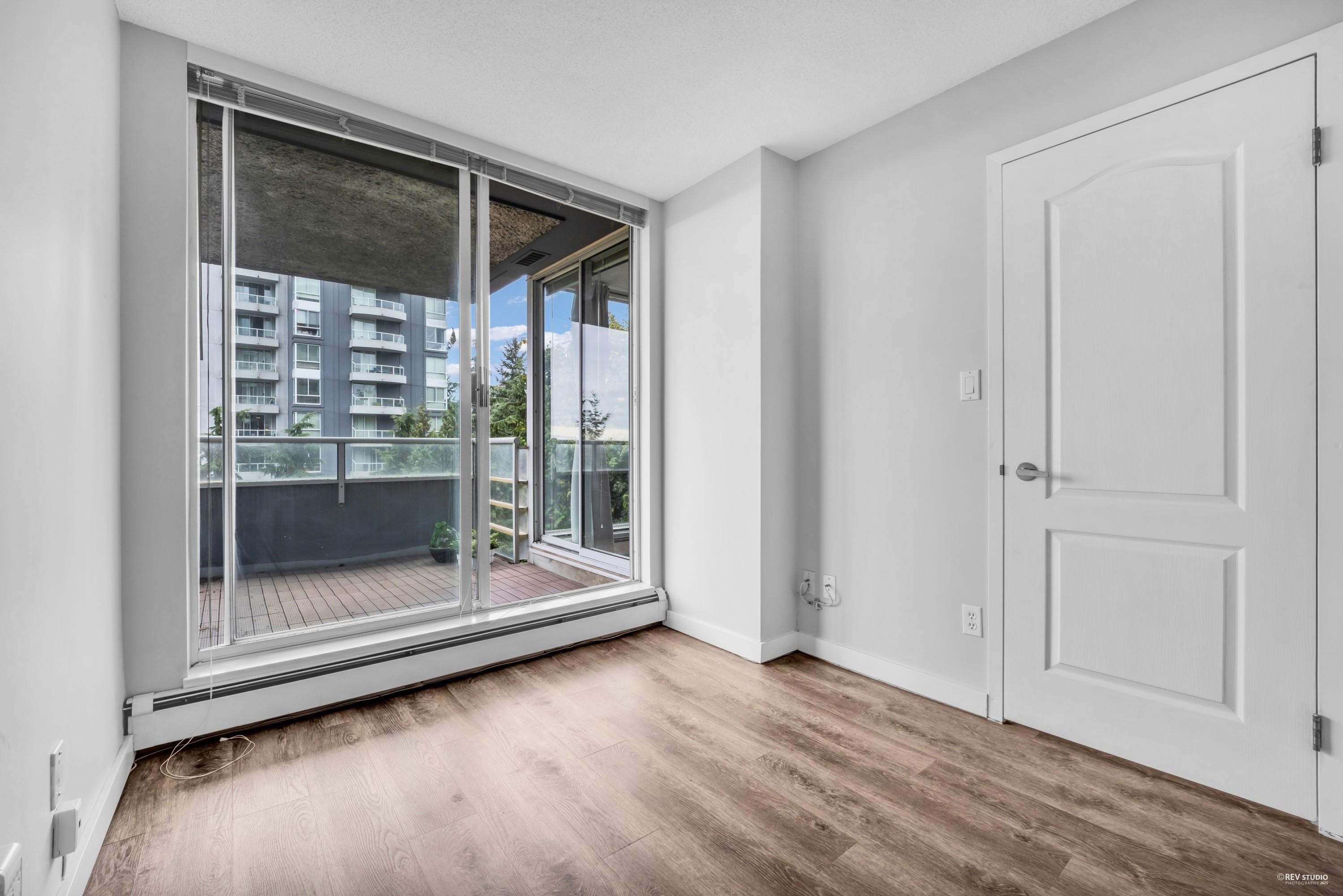 606 3061 E KENT AVENUE NORTH Unit: 606