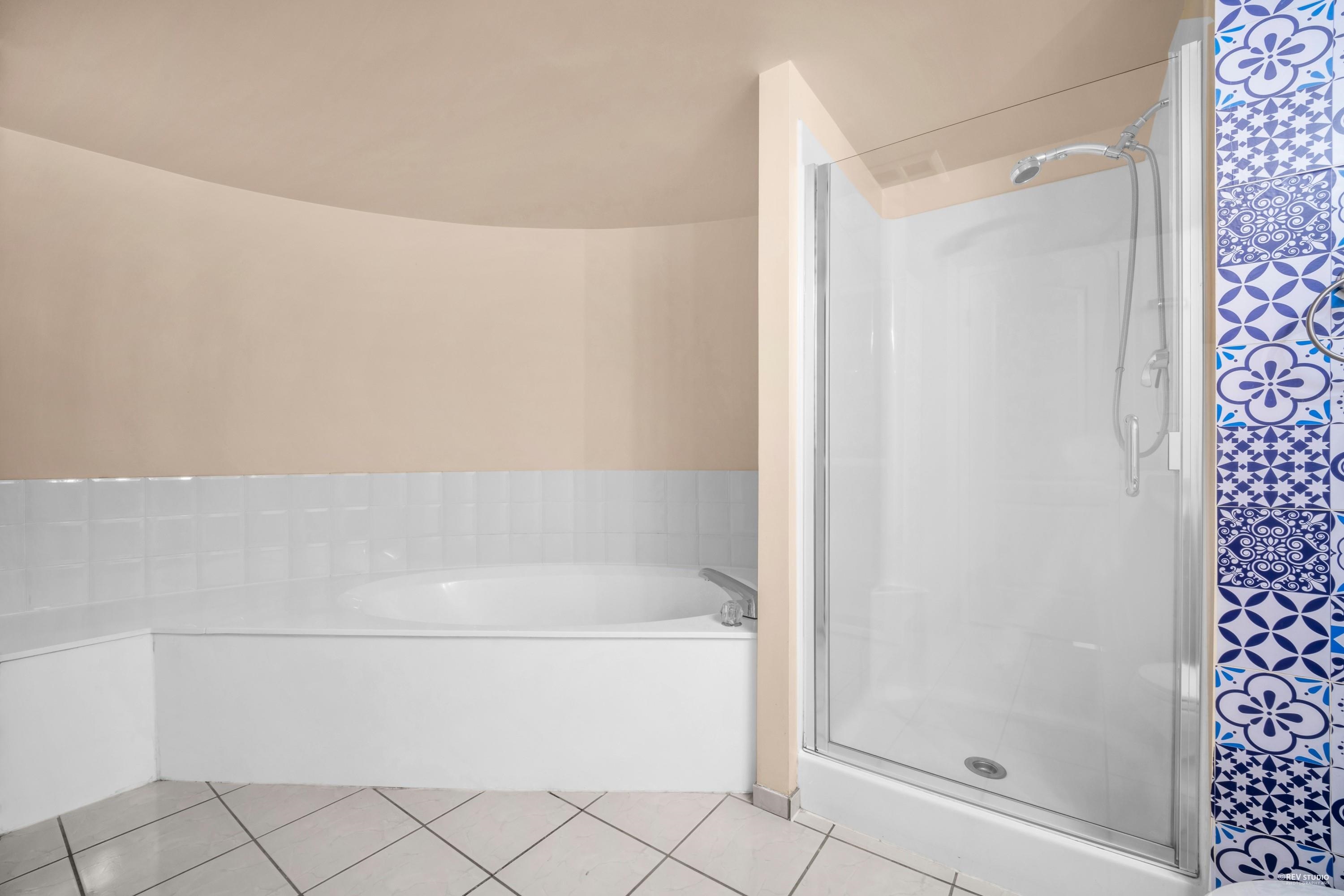 606 3061 E KENT AVENUE NORTH Unit: 606