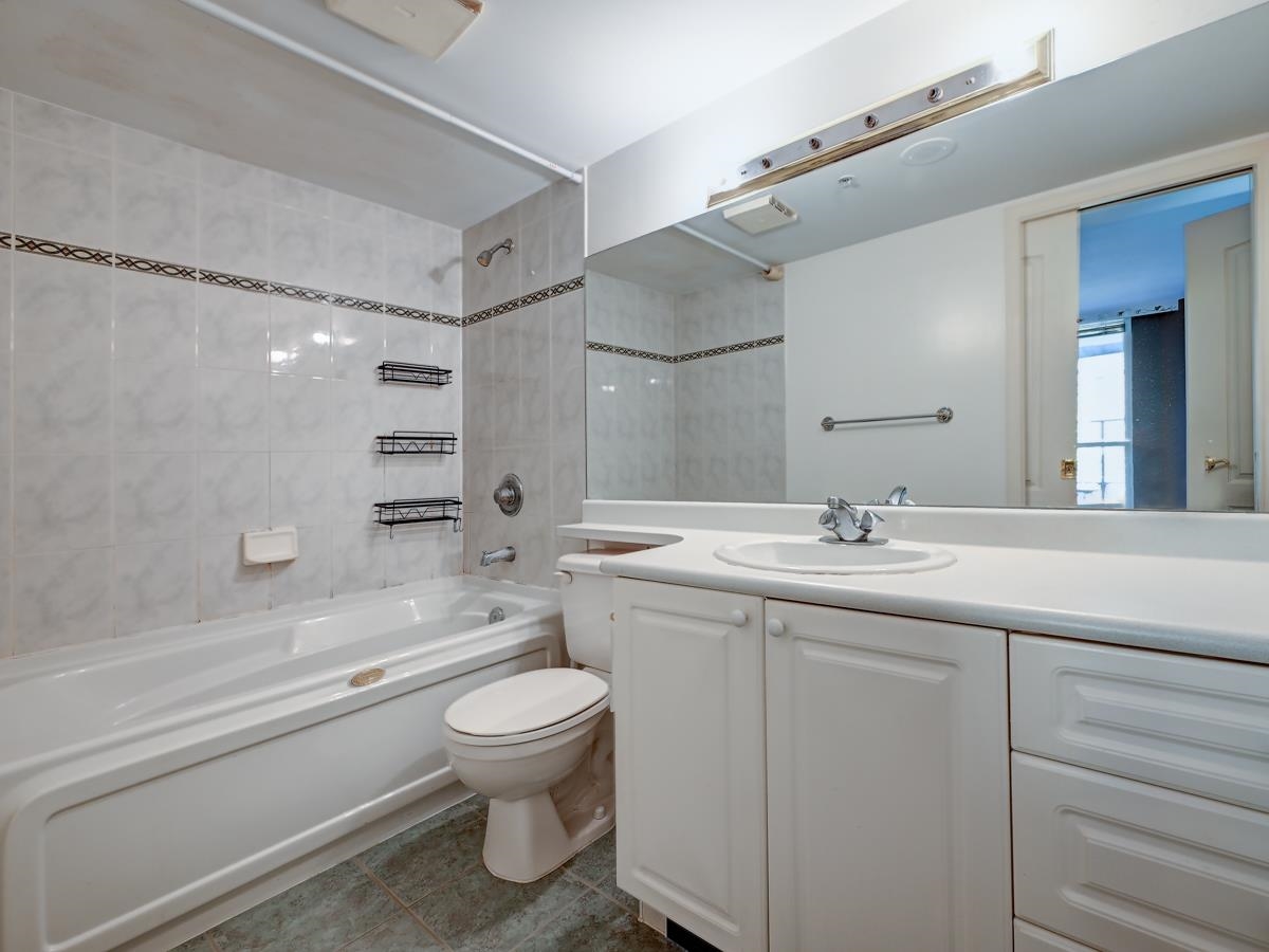 201 5860 DOVER CRESCENT Unit: 201