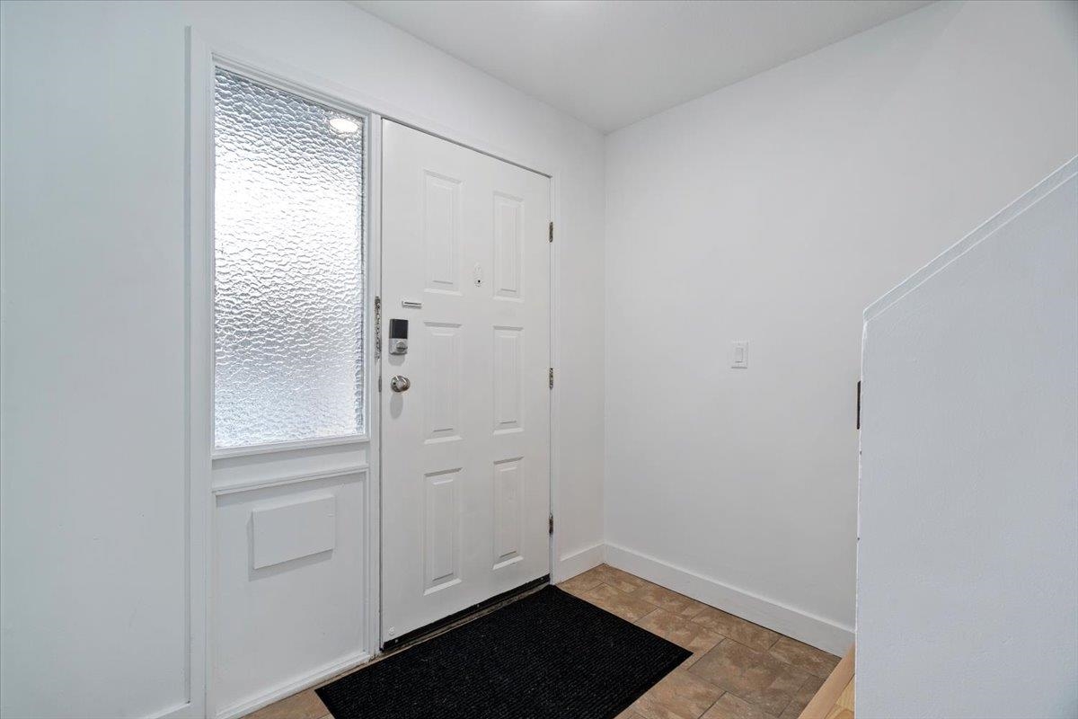 663-665 HARRISON AVENUE