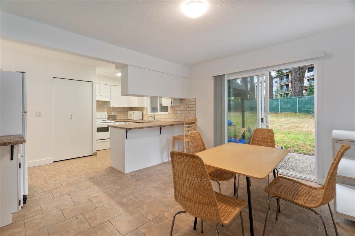 663-665 HARRISON AVENUE