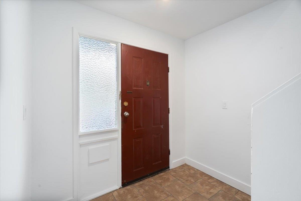 663-665 HARRISON AVENUE