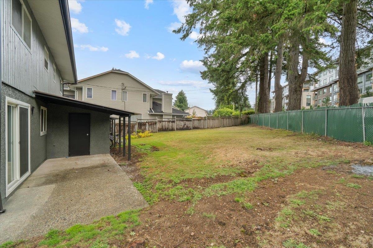 663-665 HARRISON AVENUE