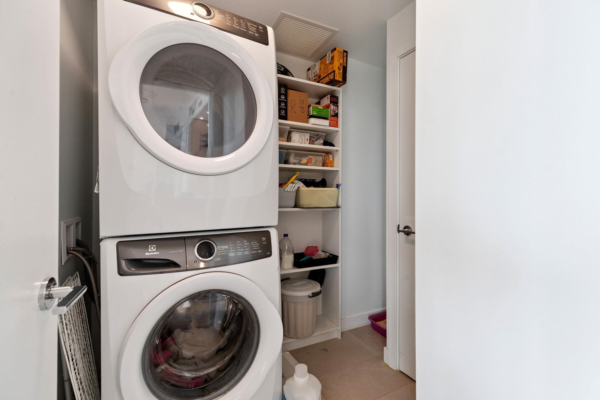 901 15165 THRIFT AVENUE Unit: 901