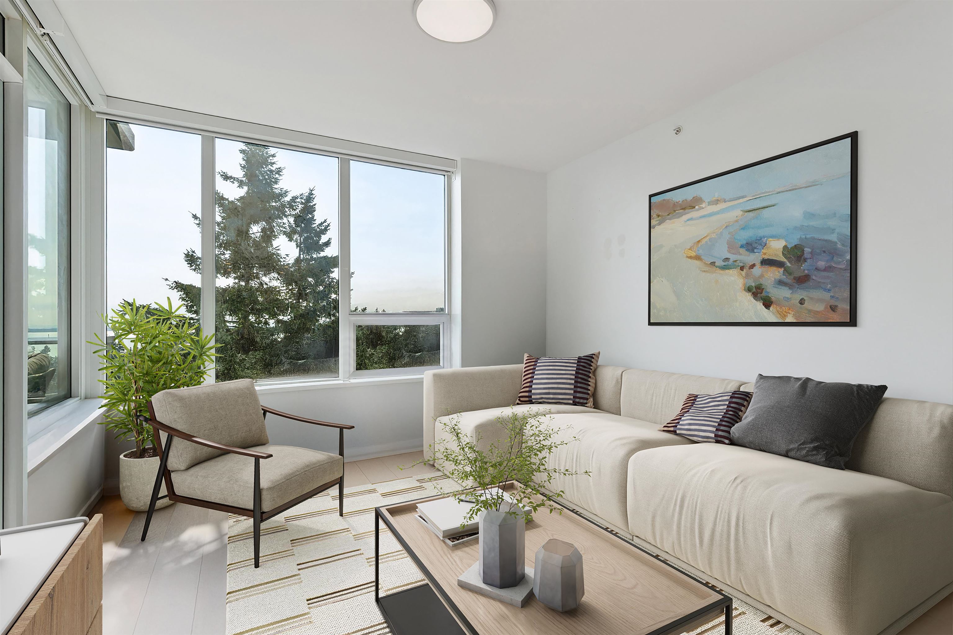 901 15165 THRIFT AVENUE Unit: 901