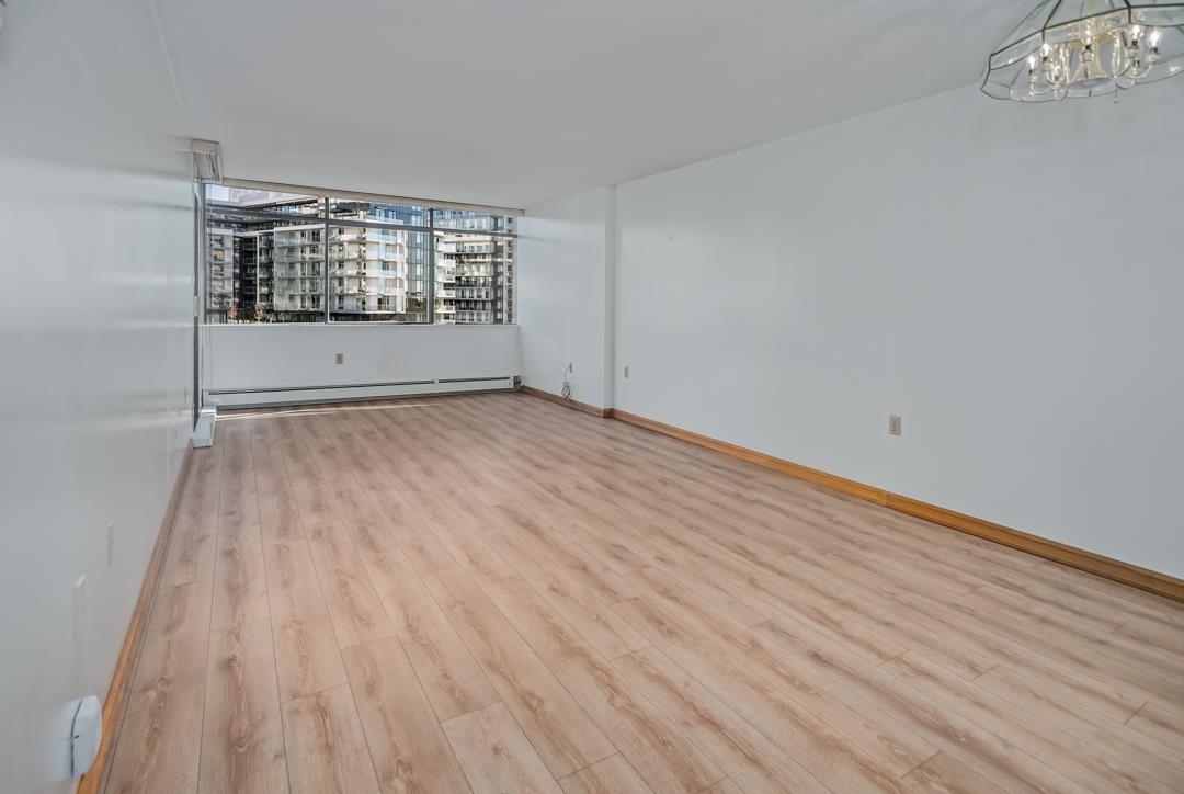 701 6631 MINORU BOULEVARD Unit: 701