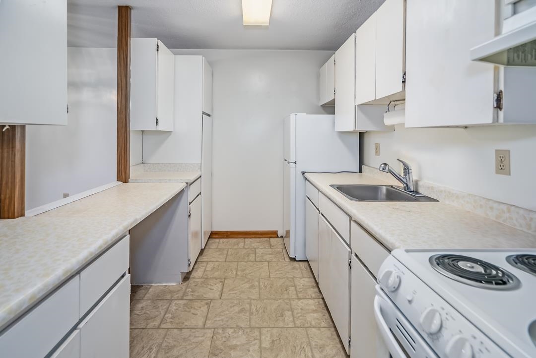 701 6631 MINORU BOULEVARD Unit: 701