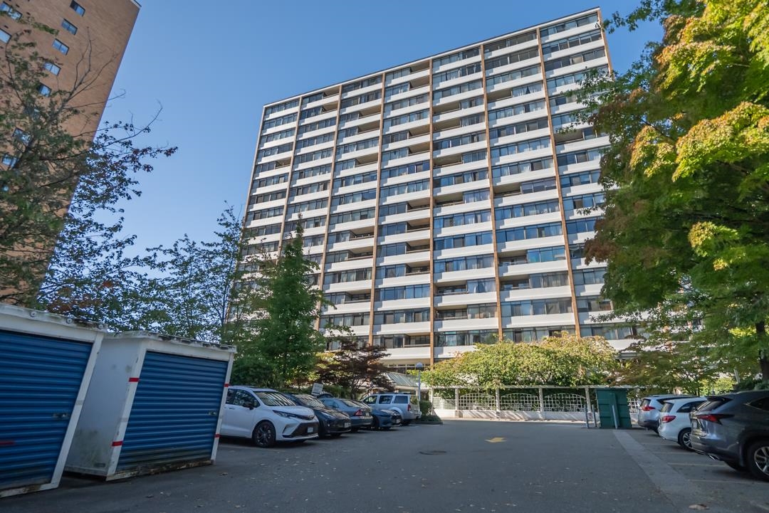 701 6631 MINORU BOULEVARD Unit: 701