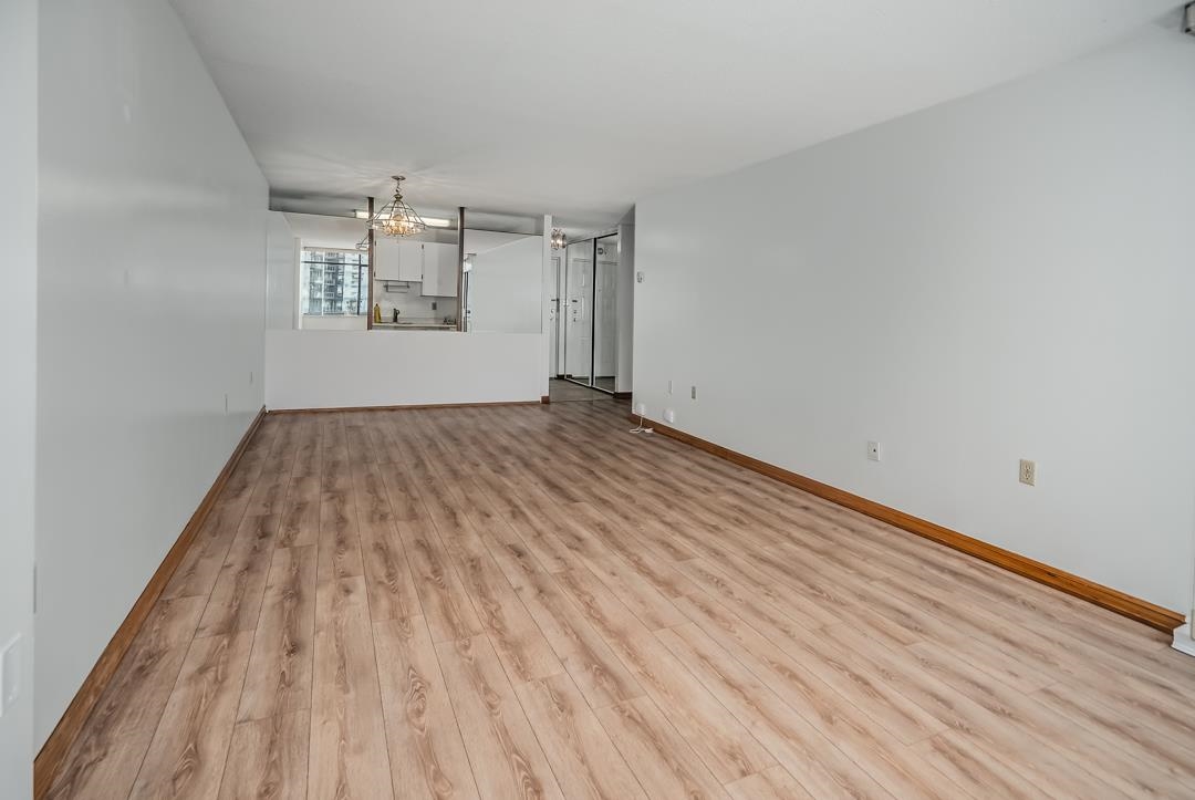 701 6631 MINORU BOULEVARD Unit: 701