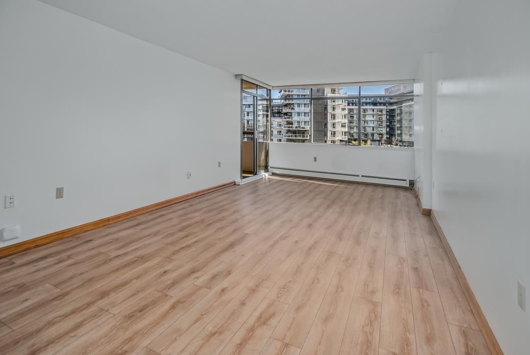 701 6631 MINORU BOULEVARD Unit: 701